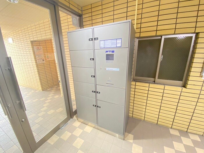 アルトシュロス四条大宮の物件外観写真