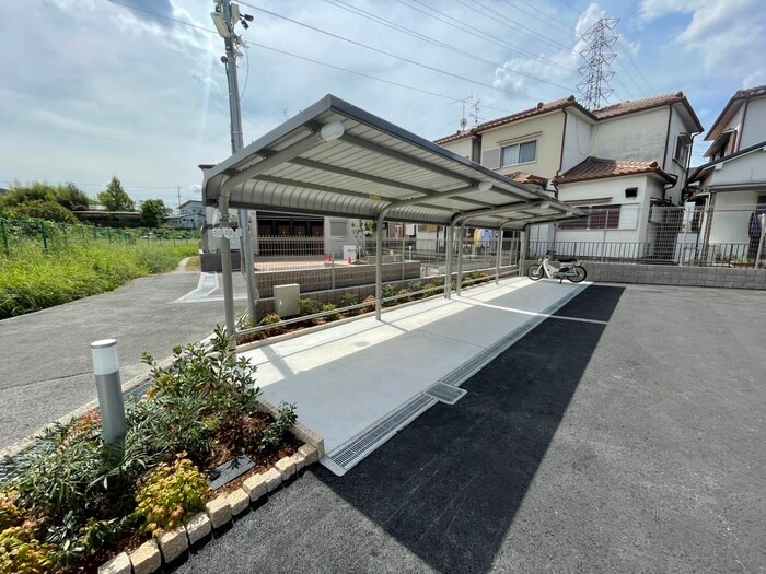 シュシュテラスの物件外観写真