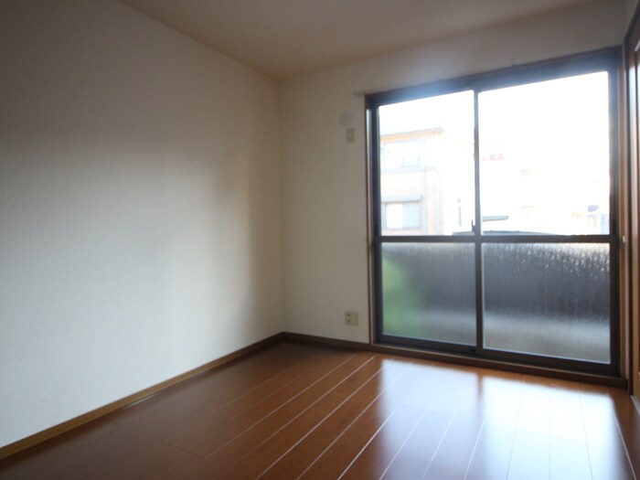 ガーデンビレッジＡ棟の物件内観写真