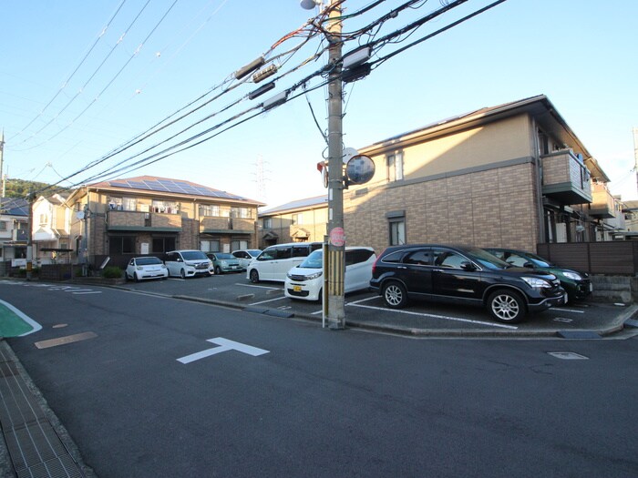 ガーデンビレッジＡ棟の物件外観写真