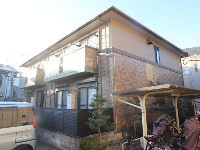 ガーデンビレッジＡ棟の物件外観写真