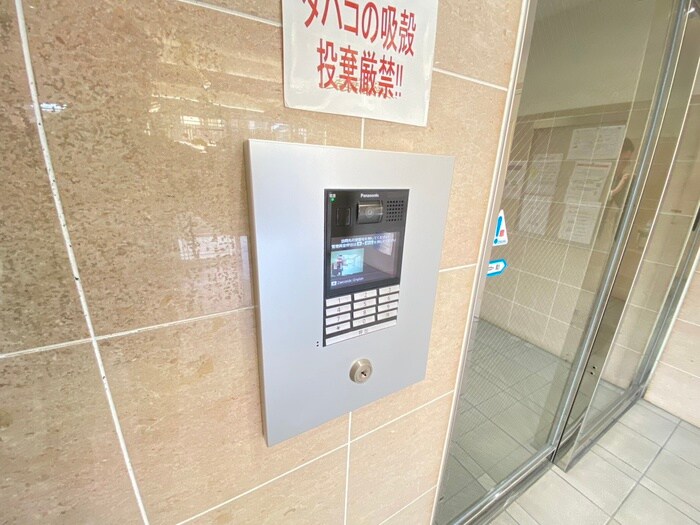 エルセレ－ノ西京極の物件外観写真