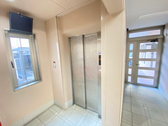 エルセレ－ノ西京極の物件外観写真