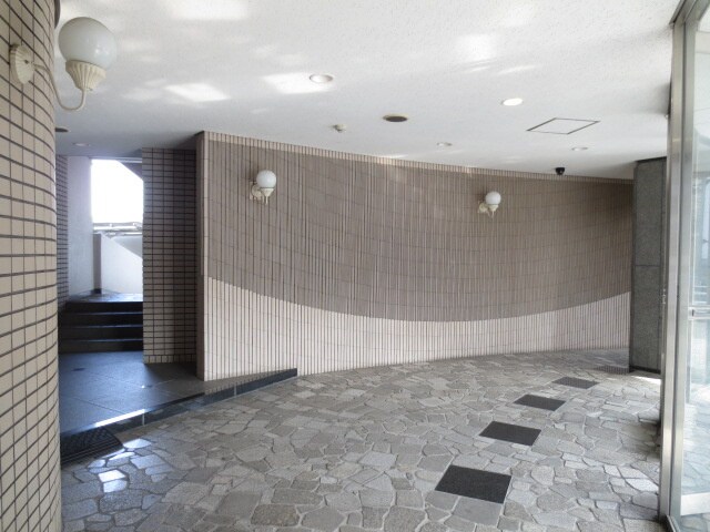 サンジェランの物件外観写真