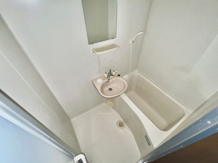 キリンハイツ信和の物件内観写真