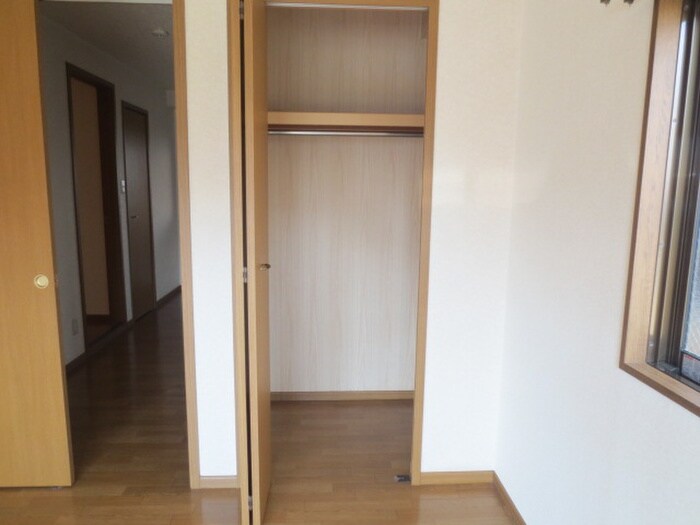 ヴィヴィッドの物件内観写真