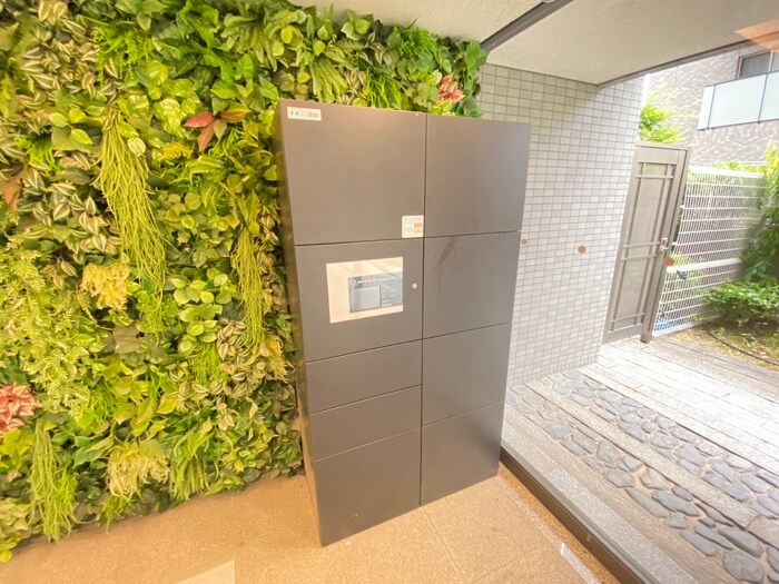 パインフィ－ルド洛西の物件外観写真