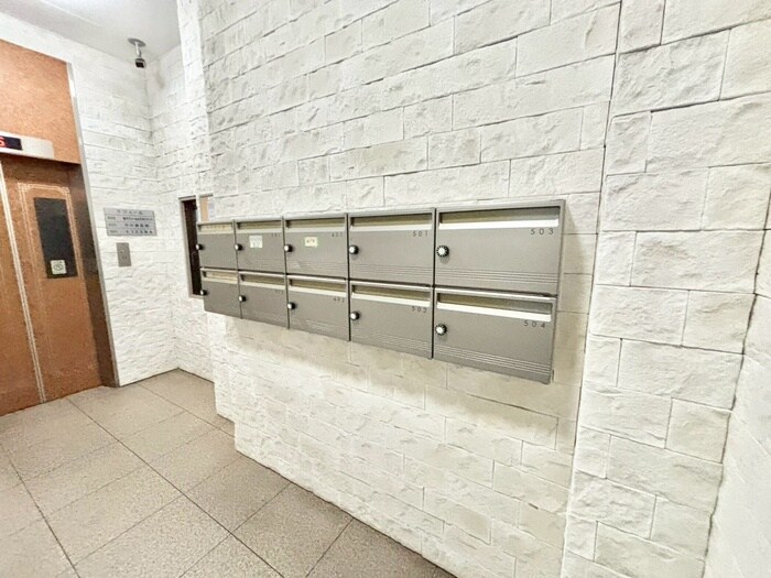 ラ・フィールの物件外観写真