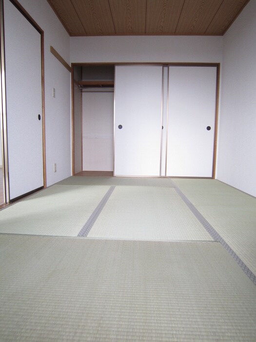 高井マンションの物件内観写真