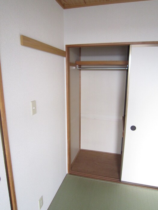 高井マンションの物件内観写真