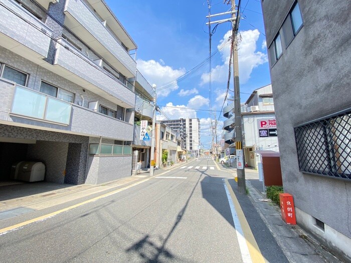 Solare西京極の物件外観写真