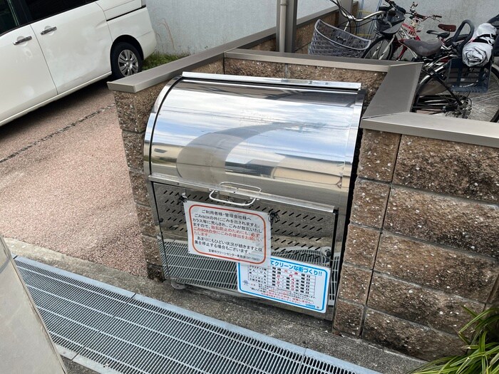 ドエル寿楽荘の物件外観写真