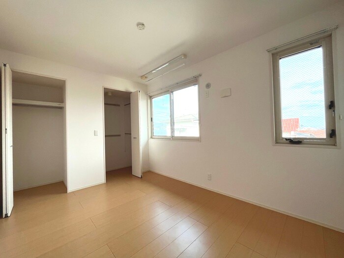 ドエル寿楽荘の物件内観写真