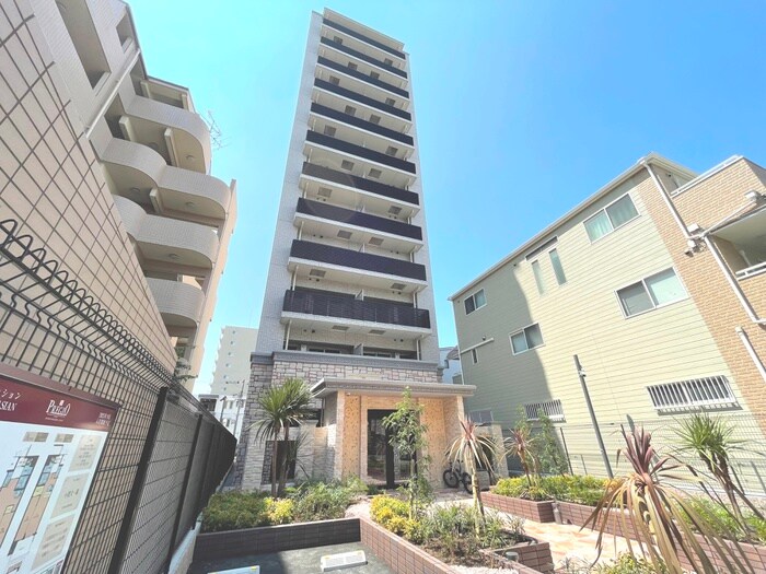 プレジオ西中島ASIANの物件外観写真