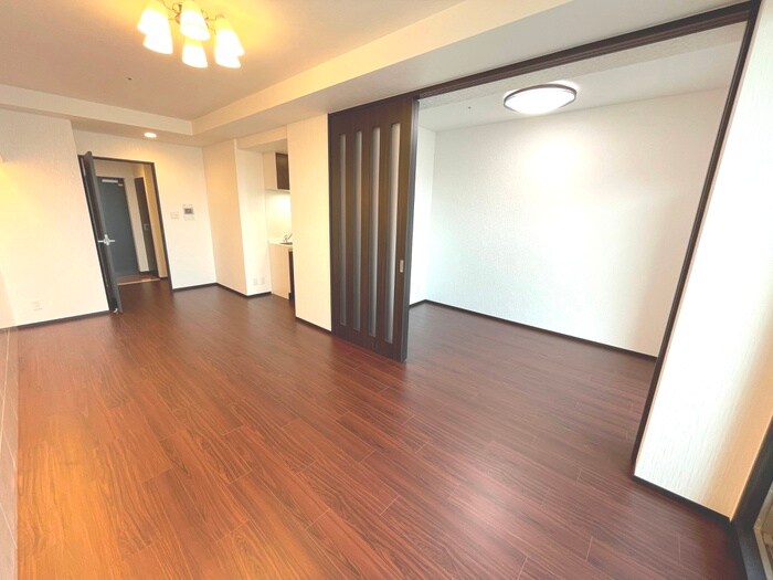 プレジオ西中島ASIANの物件内観写真