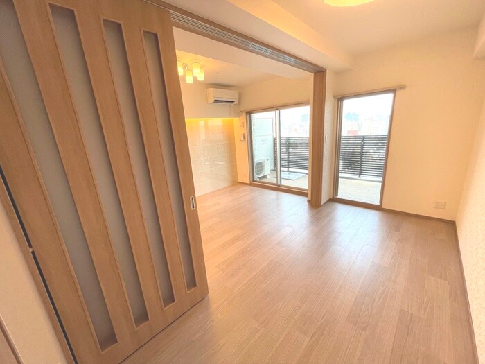 プレジオ西中島ASIANの物件内観写真