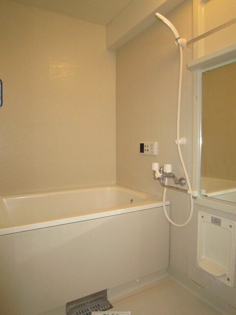 エ－ヴィヒ畠中の物件内観写真