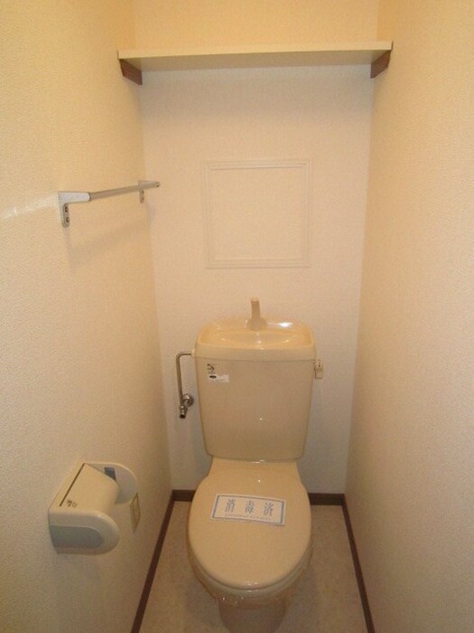 エ－ヴィヒ畠中の物件内観写真