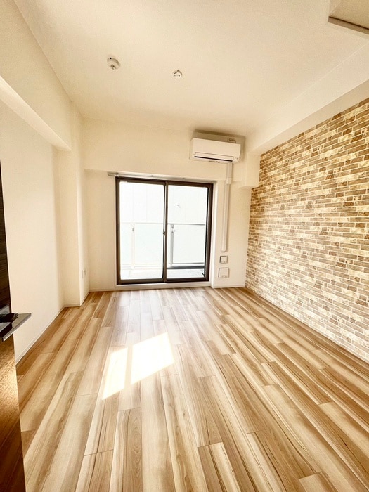 セレニテ日本橋ミラクの物件内観写真