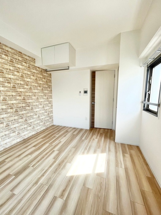 セレニテ日本橋ミラクの物件内観写真