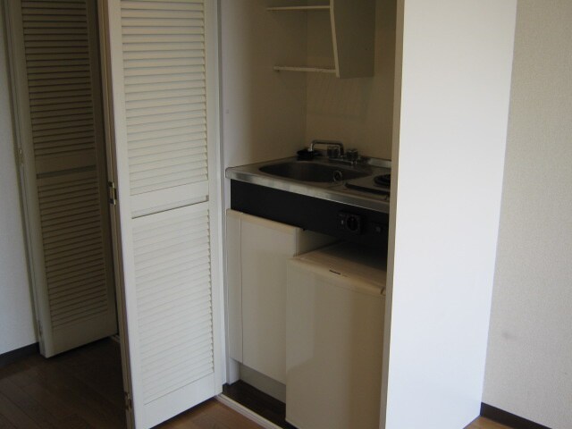 ロイヤルハイツ つかしんの物件内観写真