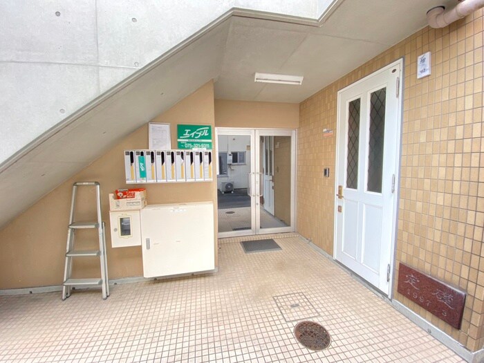 イデアーレ嵯峨の物件外観写真