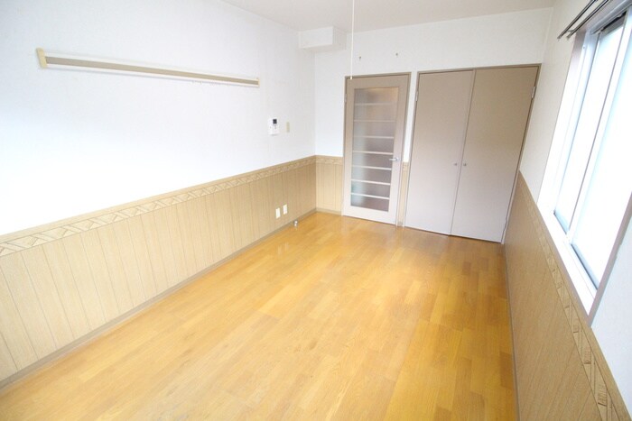 イデアーレ嵯峨の物件内観写真