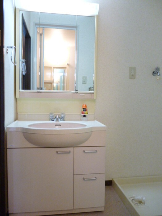 カルチェ清水谷の物件内観写真