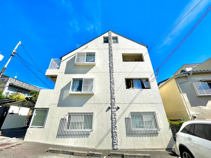 ﾗ･ﾒｿﾞﾝﾄﾞｰﾙ芦屋の物件外観写真