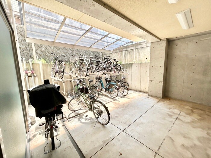 LEGIANー００２の物件外観写真