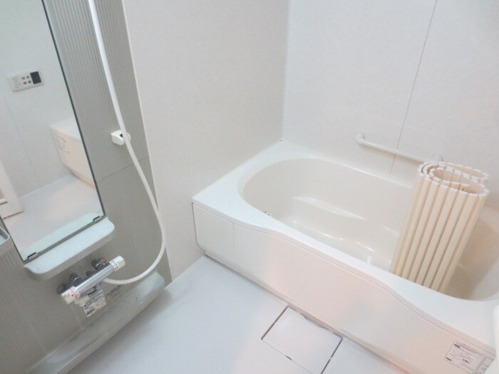 仁川リバ－サイドヒルズの物件内観写真