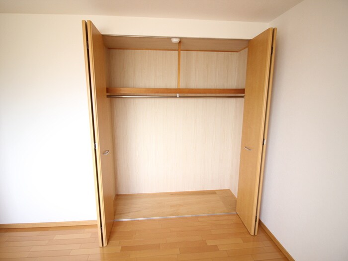 仁川リバ－サイドヒルズの物件内観写真