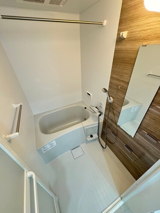 クリエオーレ郡津Ⅰの物件内観写真