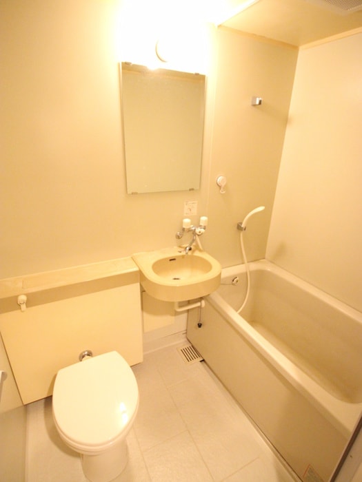 グランパスエクシ－ドの物件内観写真