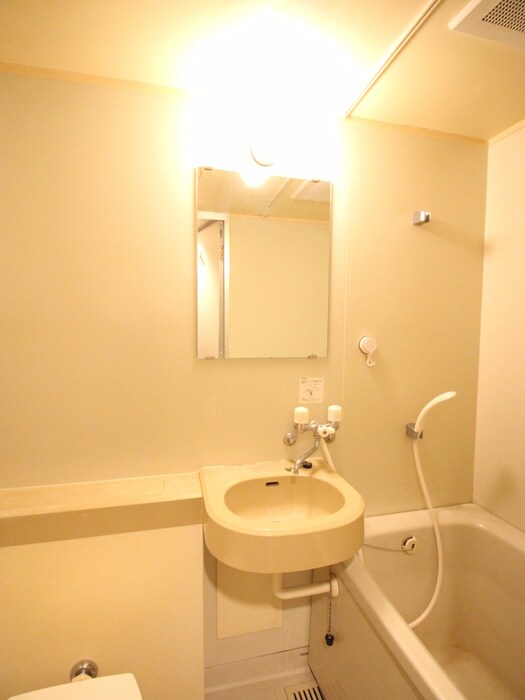 グランパスエクシ－ドの物件内観写真