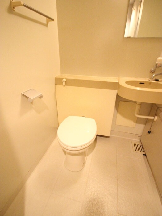 グランパスエクシ－ドの物件内観写真