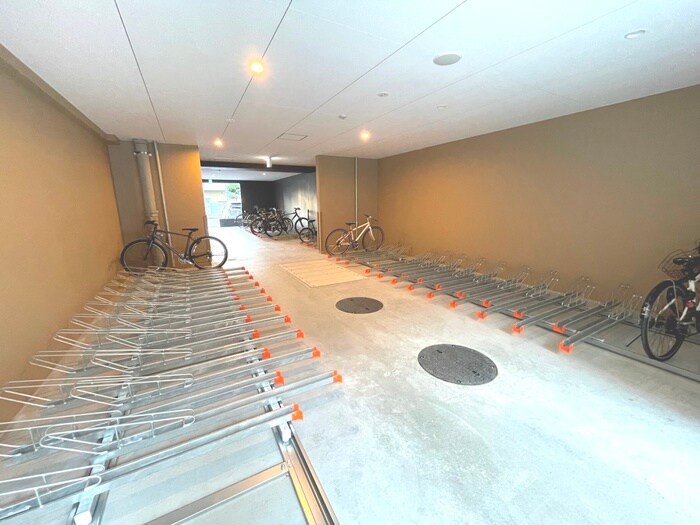 セレニテ新大阪エクラの物件外観写真