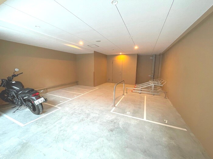 セレニテ新大阪エクラの物件外観写真