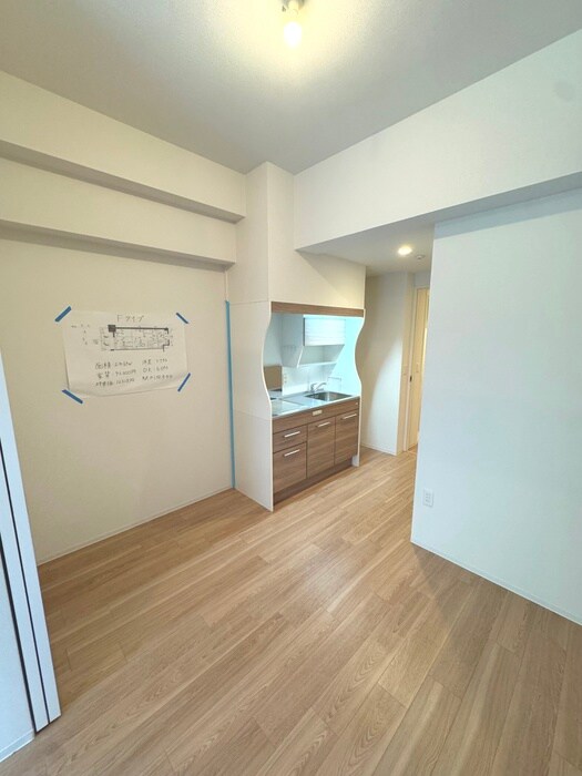 セレニテ新大阪エクラの物件内観写真