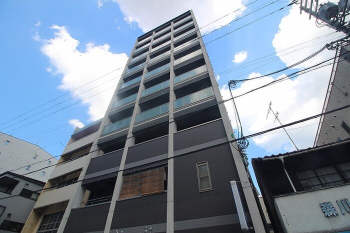 アヴニール朱雀の物件外観写真