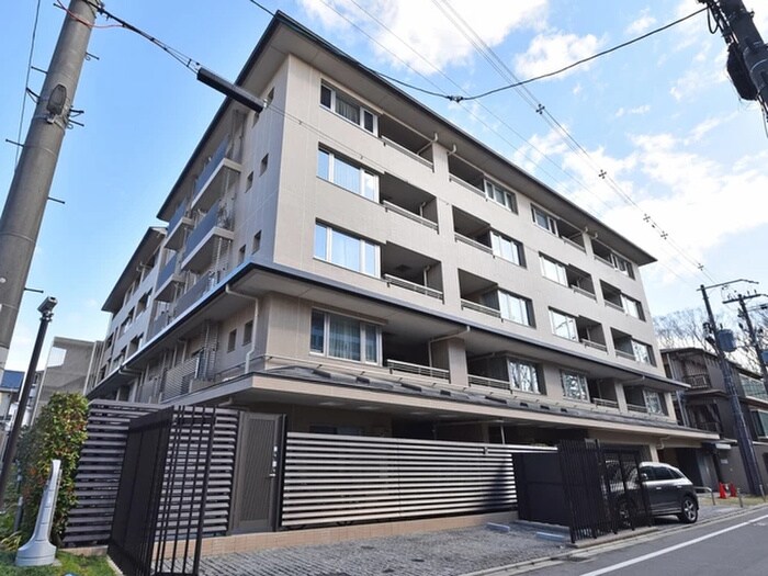 ジオグランデ御所西（108）の物件外観写真