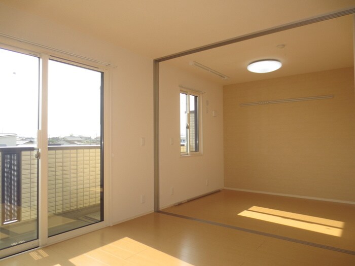 ヴィラージュＮｉｓｓｉｎの物件内観写真