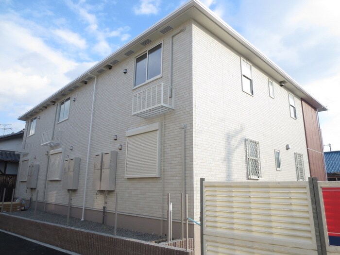 メゾンの物件外観写真