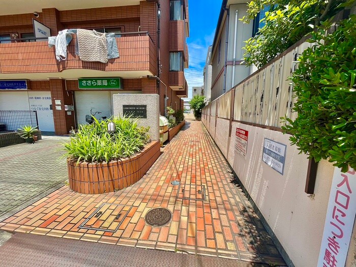 ルミナスみくにの物件外観写真