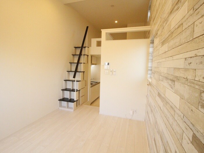 アンソレイエ椥辻の物件内観写真