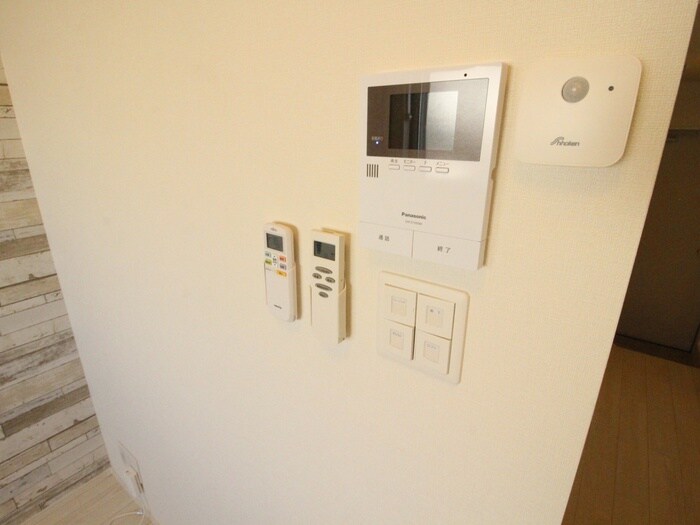 アンソレイエ椥辻の物件内観写真