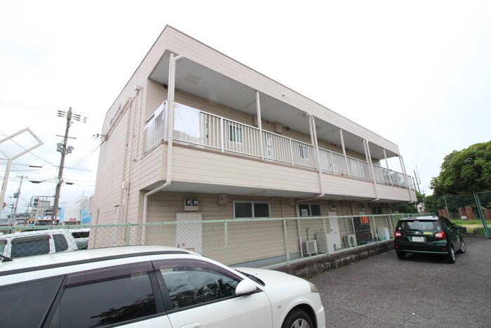 グリ－ンハイツの物件外観写真