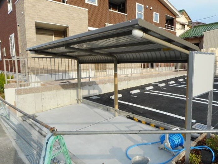 フォンデの物件外観写真