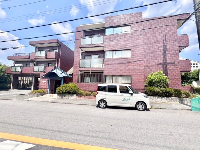 コーポヒルトップの物件外観写真