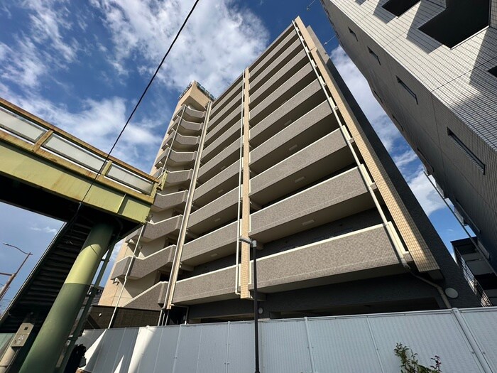 第１８関根マンションの物件外観写真